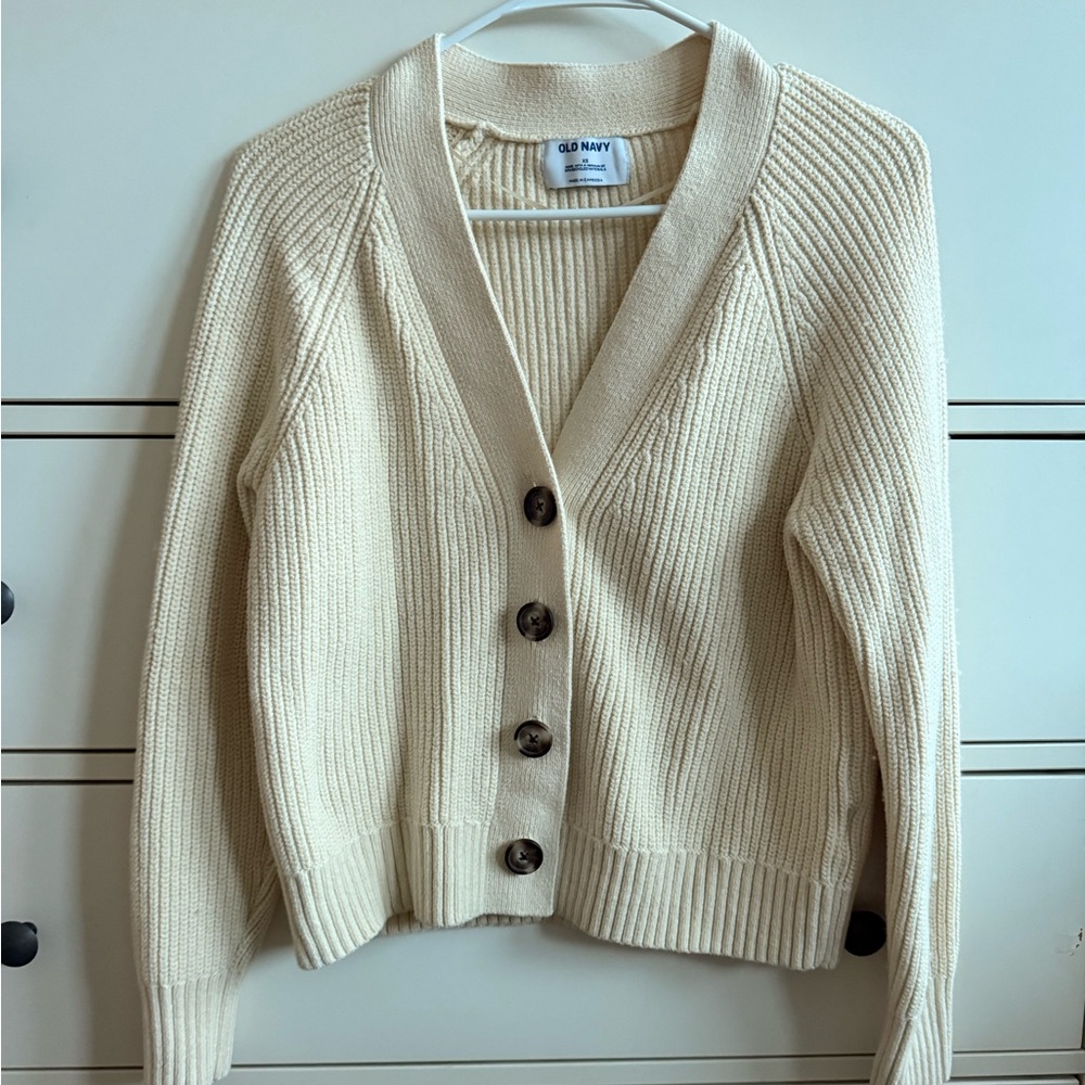 Old Navy Women's Cream Cardigan Sweater